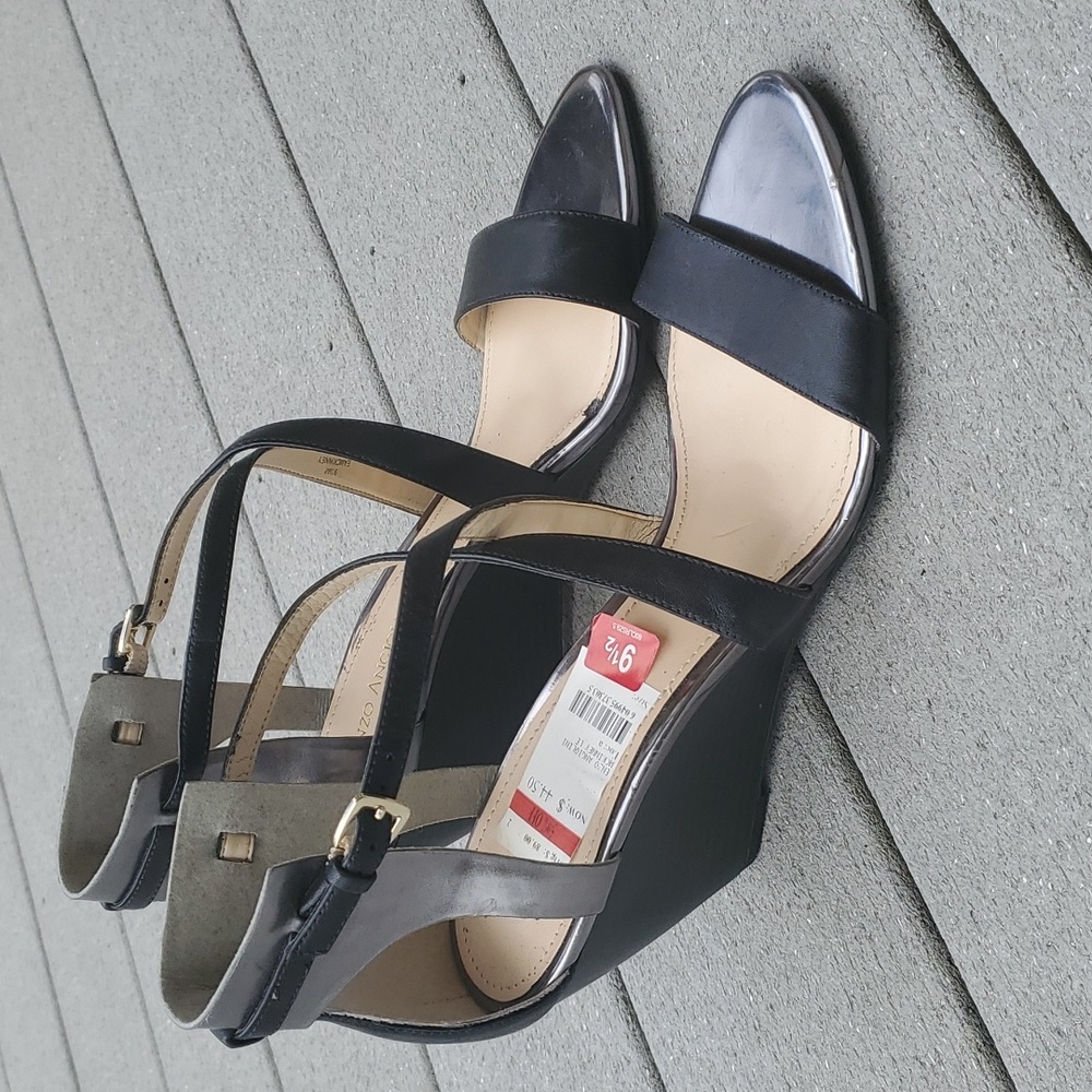 Enzo Angiolini McKinney Open Toe Strappy Wedge Sandals - Picture 2 of 13